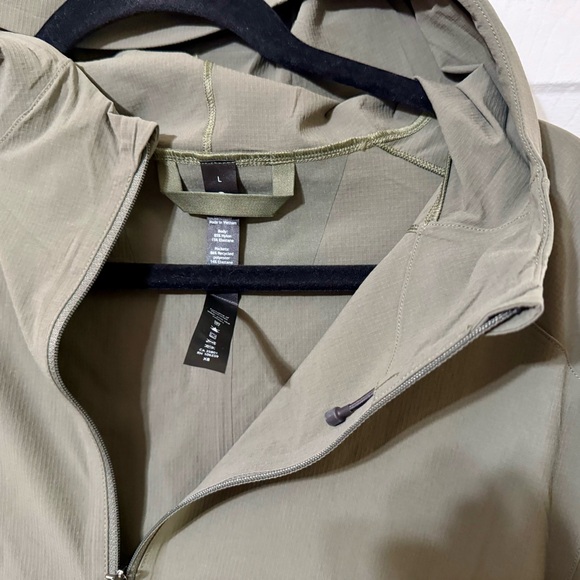 Men’s Lululemon Expeditionist Anorak Jacket - Picture 10 of 12